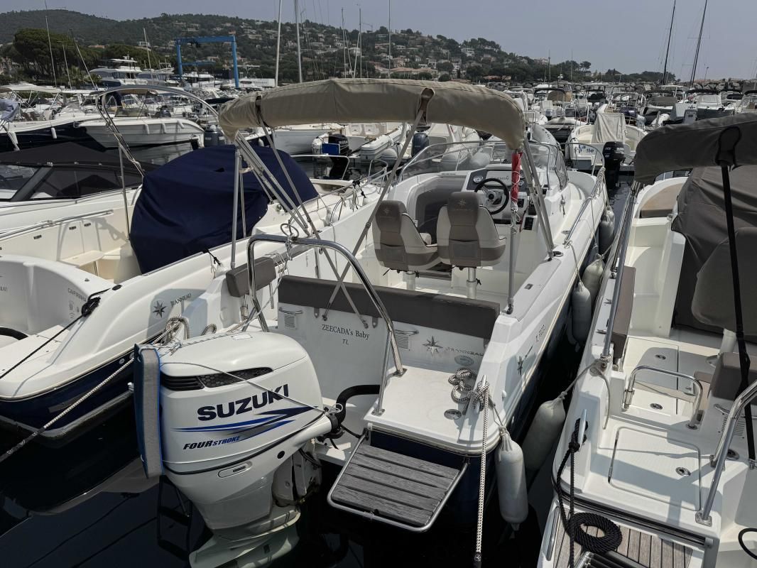 2015 Jeanneau Cap Camarat 7.5 WA