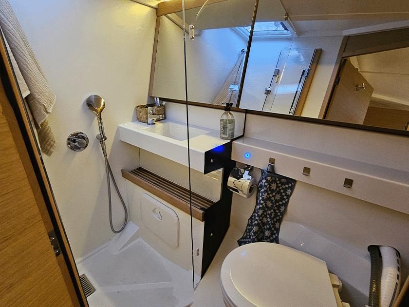 2018 Jeanneau 43 