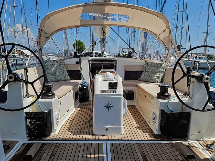 2018 Jeanneau 43 