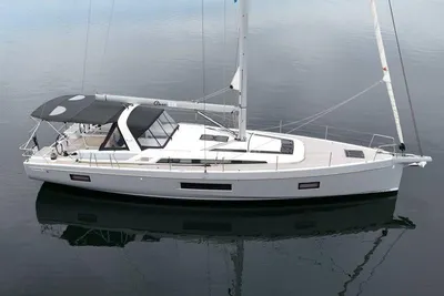 Beneteau Oceanis 51.1
