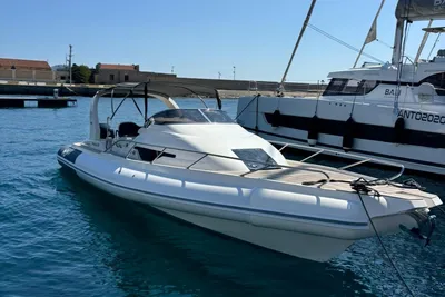 2019 Nuova Jolly Prince 33 Sport Cabin