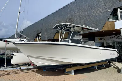 2012 Edge Water 268 Cc