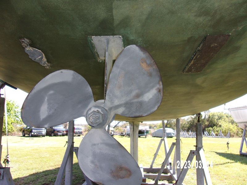 2006 Hunter Center Cockpit