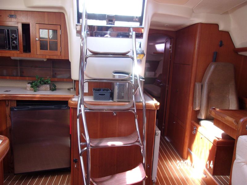 2006 Hunter Center Cockpit