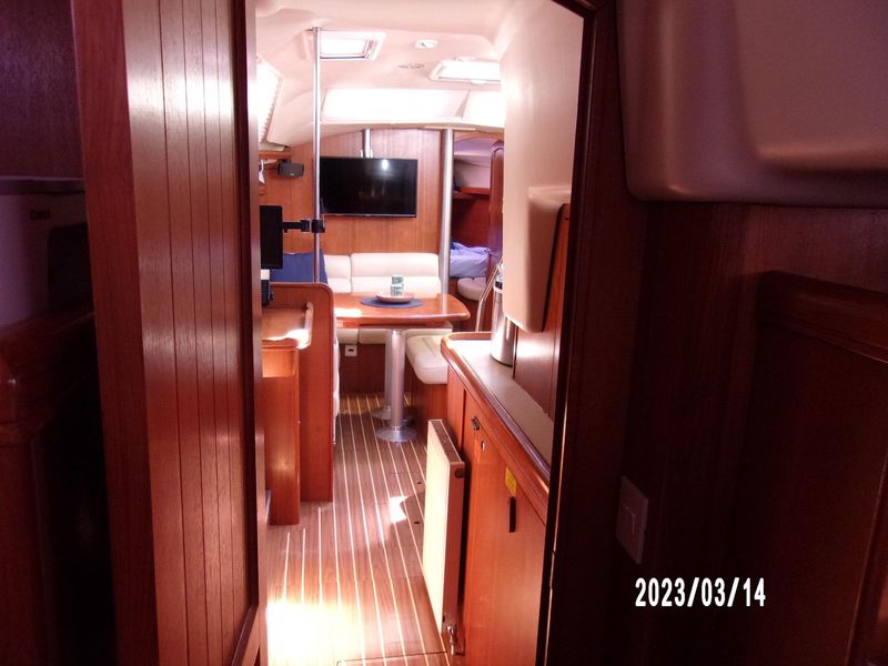 2006 Hunter Center Cockpit