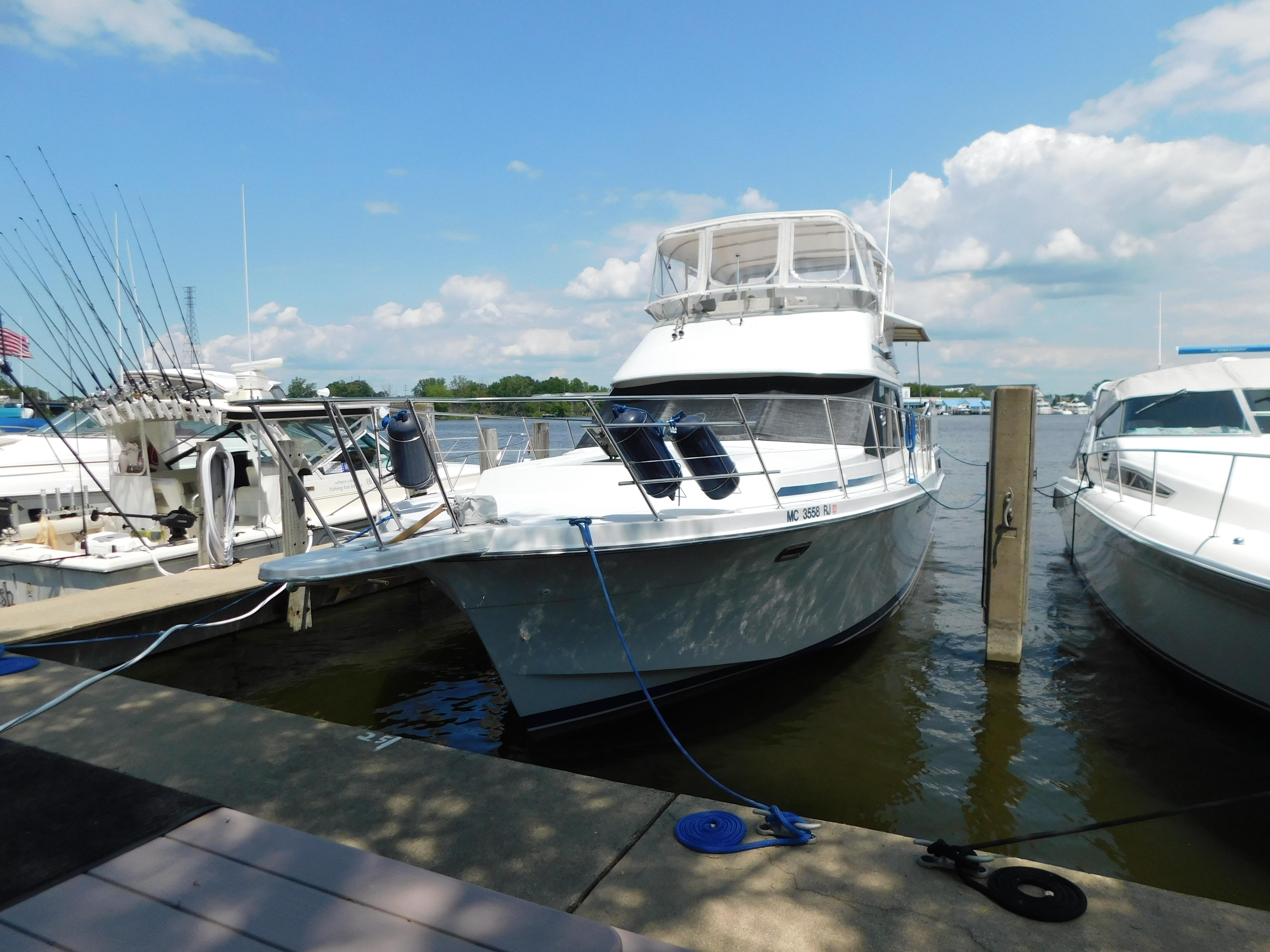 1988 Chris-Craft 426 Catalina Motor Yachts for sale - YachtWorld