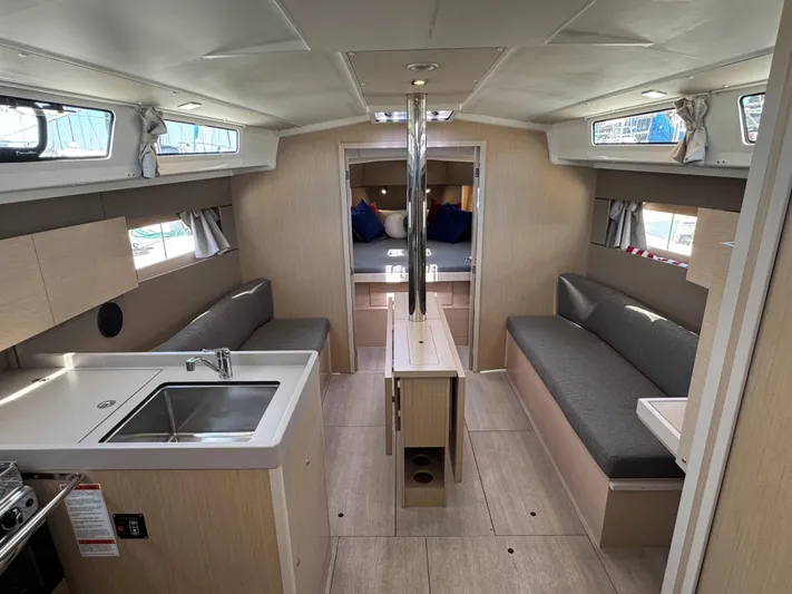 Wright By The Sea Yacht Photos Pics 