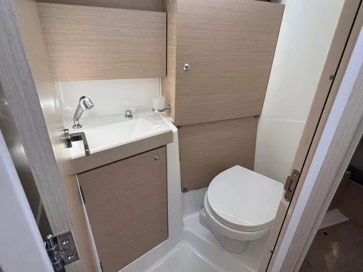 Wright By The Sea Yacht Photos Pics 