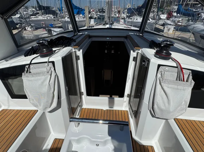 Wright By The Sea Yacht Photos Pics 