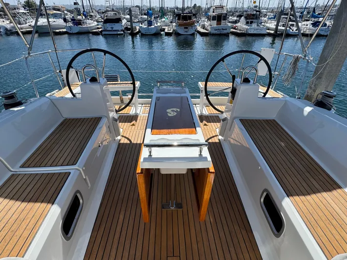 Wright By The Sea Yacht Photos Pics 