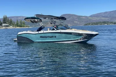 MasterCraft X22
