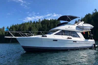 Bayliner 3388 Command Bridge Motoryacht