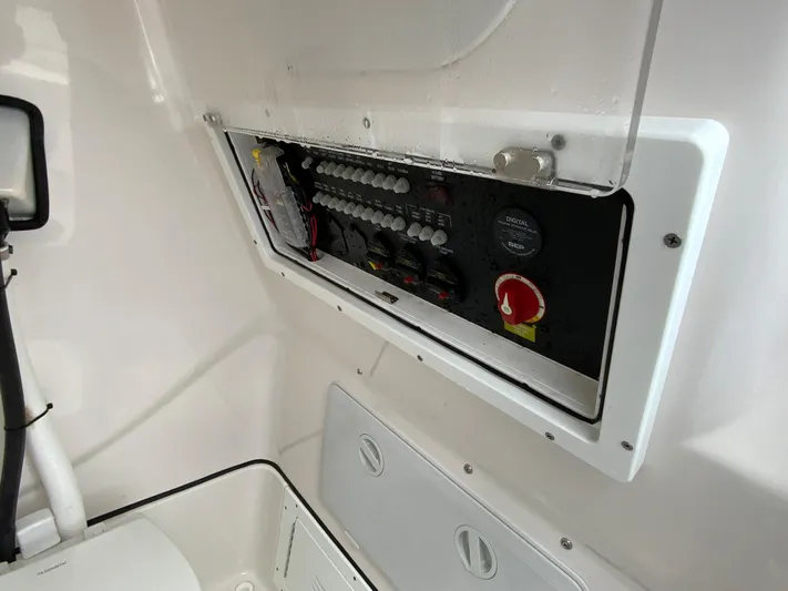  Yacht Photos Pics Electrical panel of 2021 Blue Wave 2800 Makaira boat with open access.