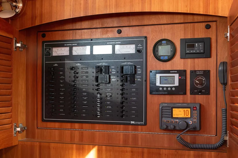 Maine Life Yacht Photos Pics 