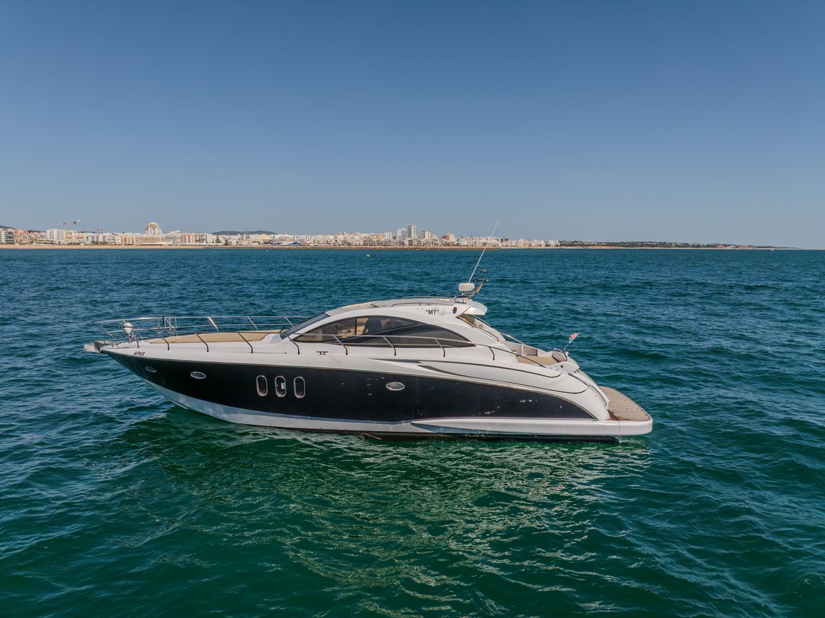 2005 Astondoa 53 