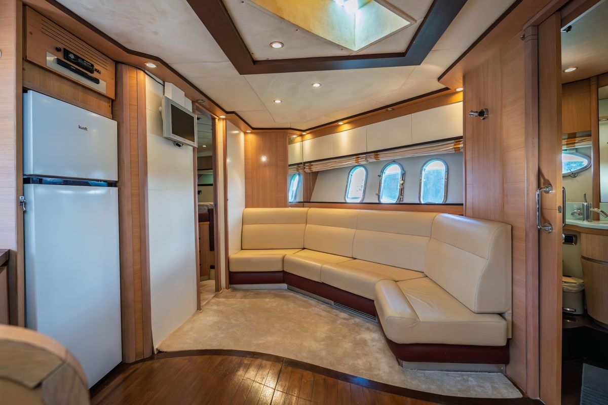 2005 Astondoa 53 