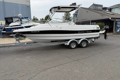 Campion Explorer 602i Sport Cabin