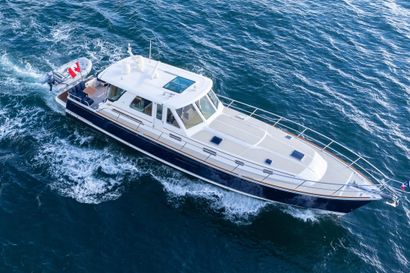 2015 54' Sabre-54 Salon Express North Saanich, BC, CA