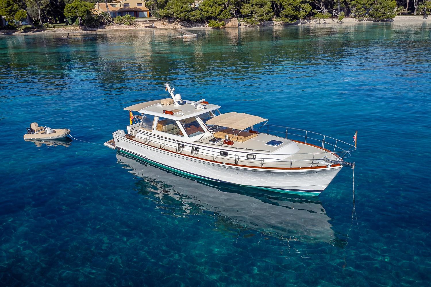 2001 Grand Banks 49 Eastbay HX