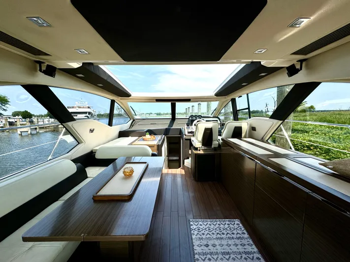 Jbys Trade Yacht Photos Pics 