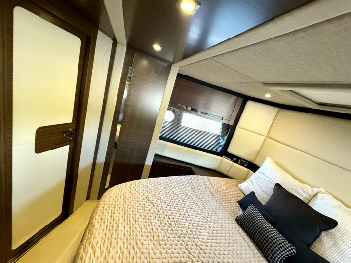 Jbys Trade Yacht Photos Pics 