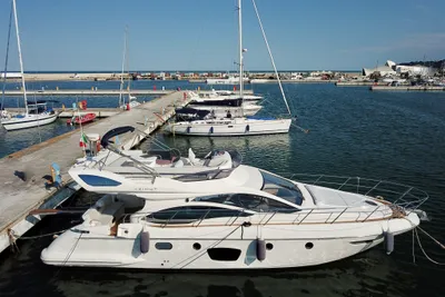 Azimut 47