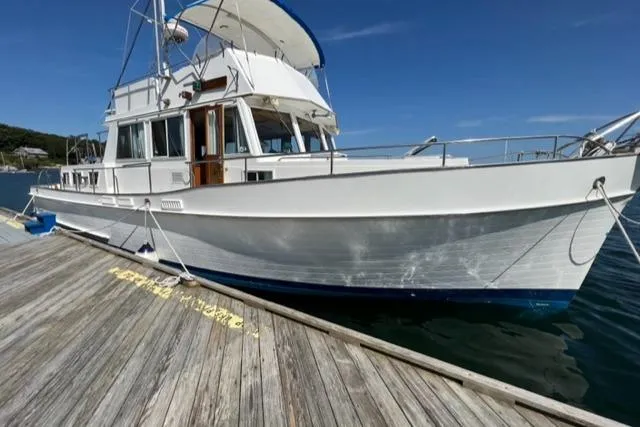 Slow Poke Yacht Photos Pics 