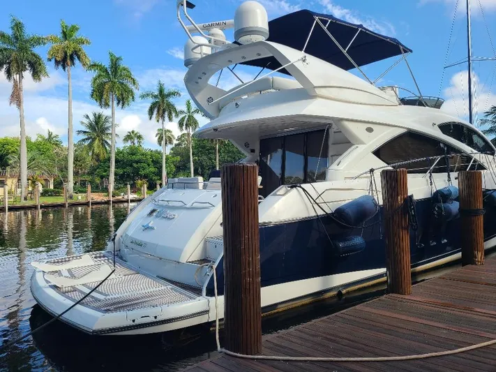 M-waves Yacht Photos Pics 