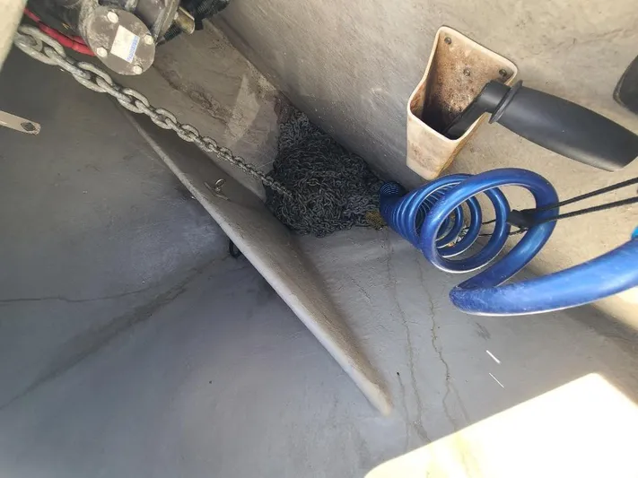 M-waves Yacht Photos Pics 