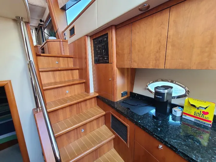 M-waves Yacht Photos Pics 