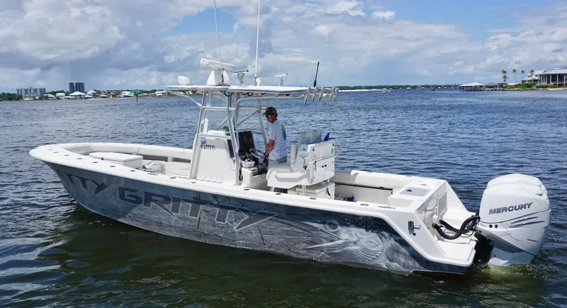  Yacht Photos Pics 2009 SeaVee 32OB boat on water, featuring Mercury engines and sleek design.