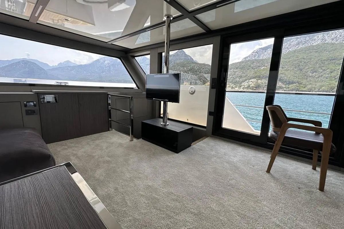 2023 Carboyacht 72 
