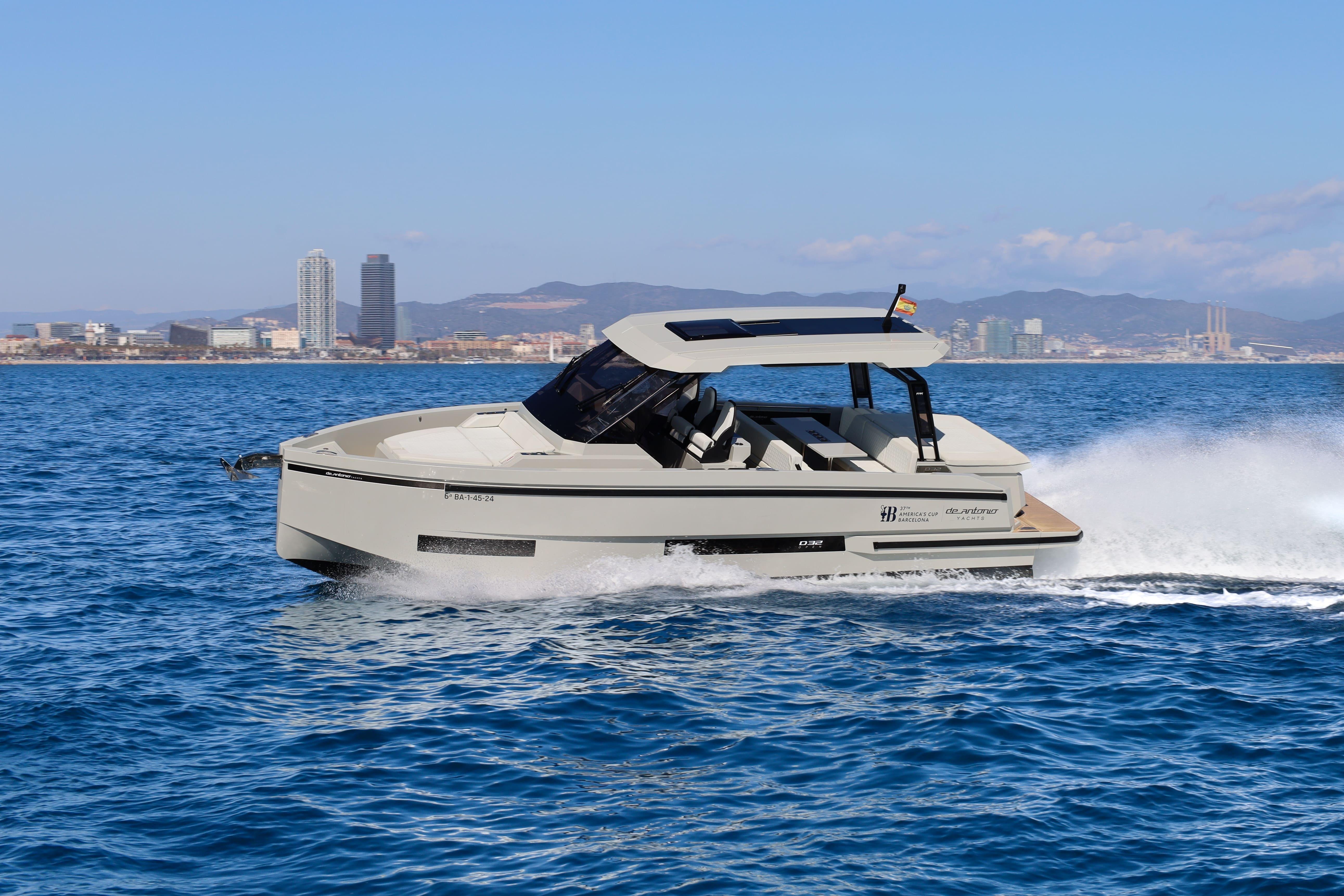 2026 De Antonio Yachts D32