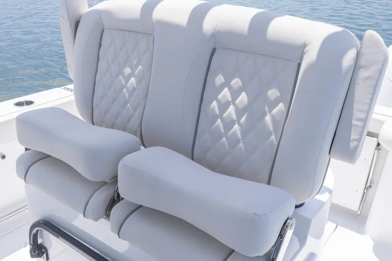  Yacht Photos Pics Luxurious seating on 2026 Sea Hunt Gamefish 25 boat with diamond-stitched upholstery.