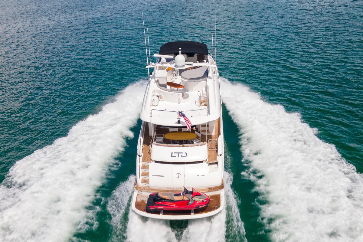 2008 Lazzara 84 