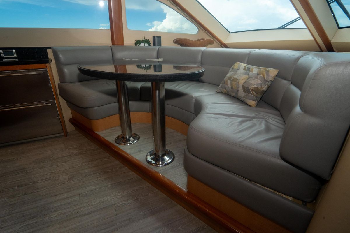 2008 Lazzara 84 