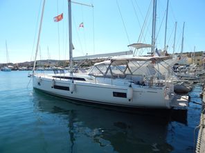 2020 Beneteau Oceanis 51.1