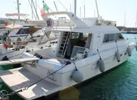 1991 Ferretti Yachts FERRETTI 39 FLY