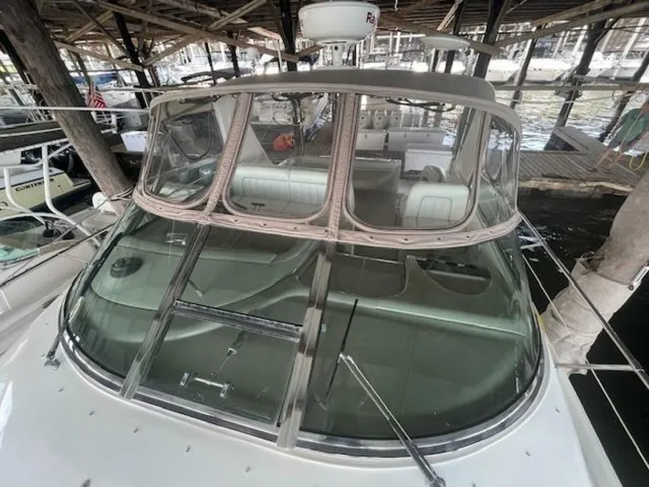 Jackarita Yacht Photos Pics 1998 Sea Ray 370 Sundancer - Image 13