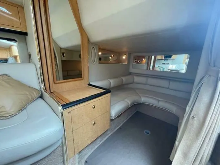 Jackarita Yacht Photos Pics 1998 Sea Ray 370 Sundancer - Image 33