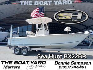 2014 Sea Hunt BX 22 BR boat on trailer at The Boat Yard, Marrero, Louisiana.