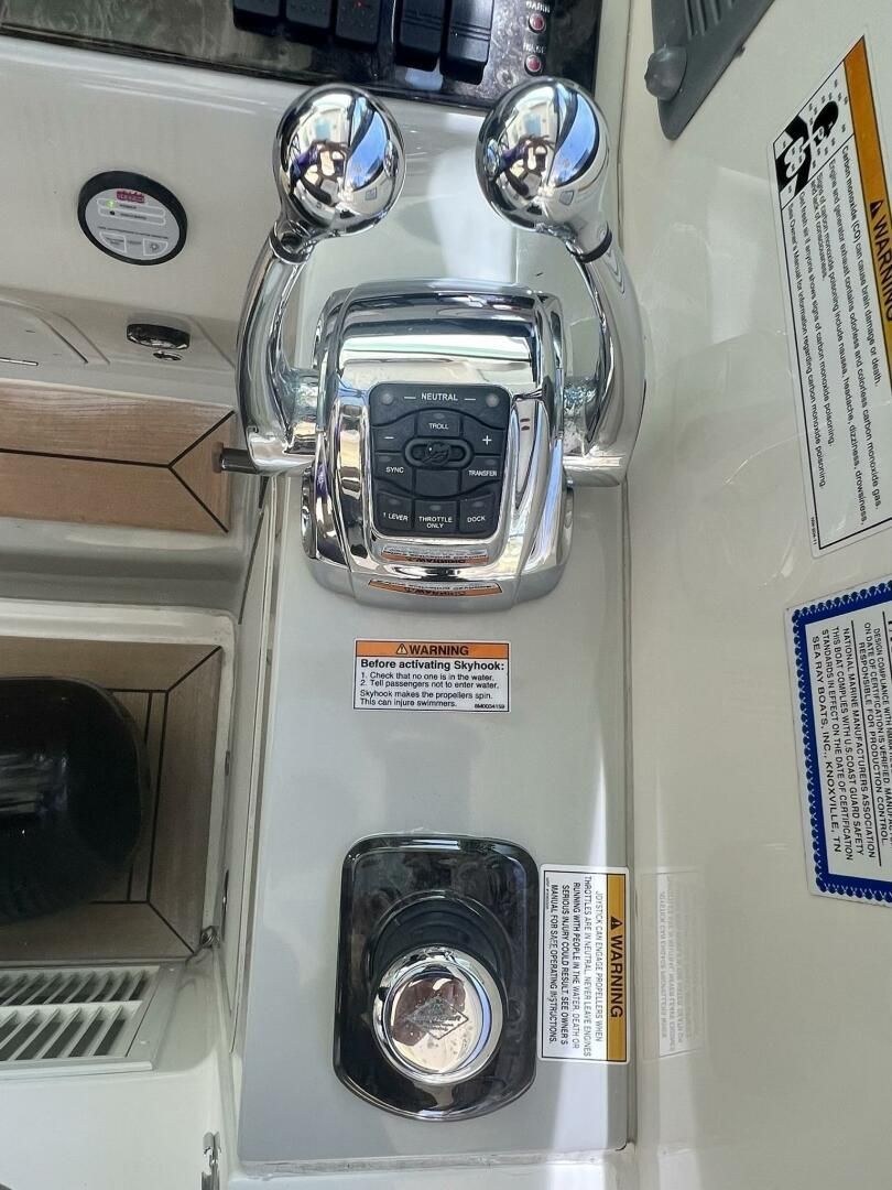 2013 Sea Ray 47 
