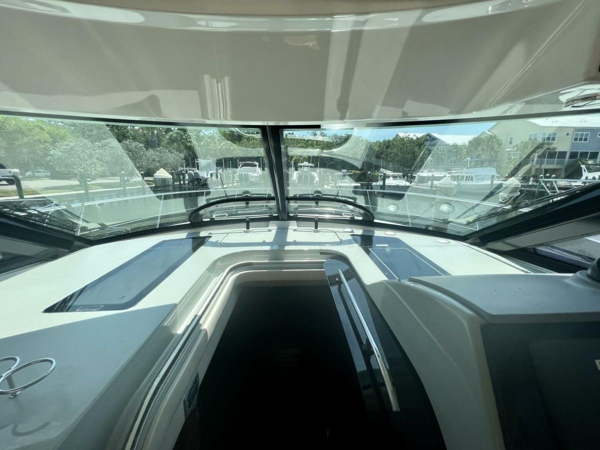 2013 Sea Ray 47 