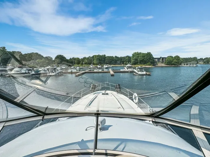 Island Seeker Yacht Photos Pics 2003 Sea Ray 48 Sedan Bridge - Image 18