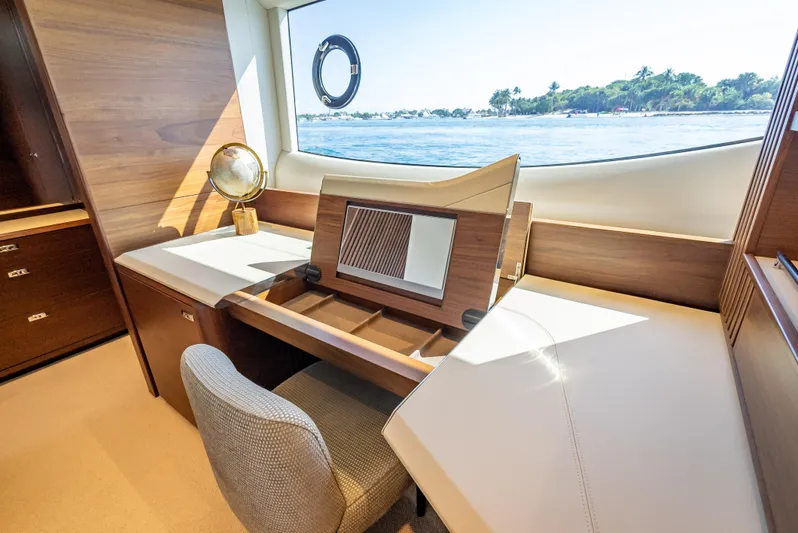 Iseablu Yacht Photos Pics 