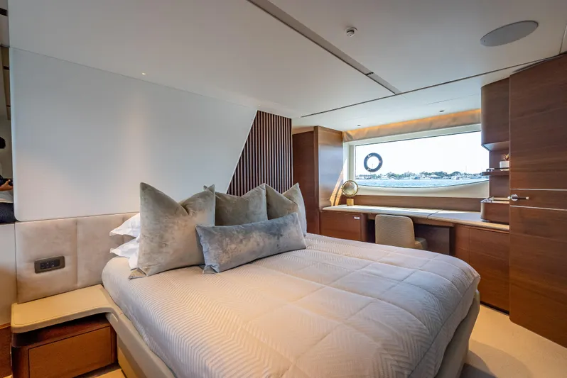 Iseablu Yacht Photos Pics 