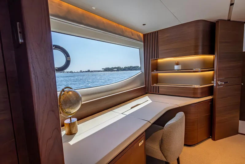 Iseablu Yacht Photos Pics 