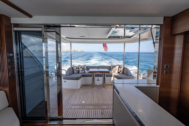 Iseablu Yacht Photos Pics 