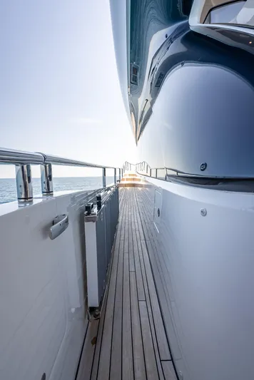 Iseablu Yacht Photos Pics 