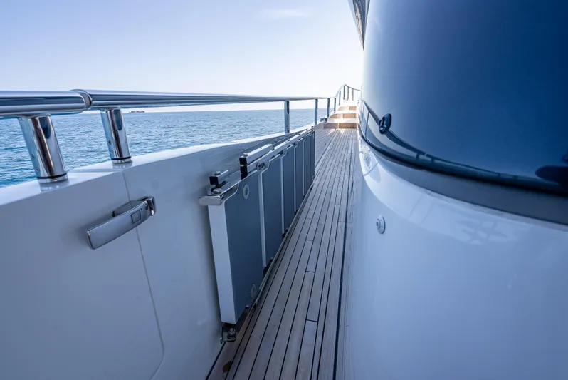 Iseablu Yacht Photos Pics 